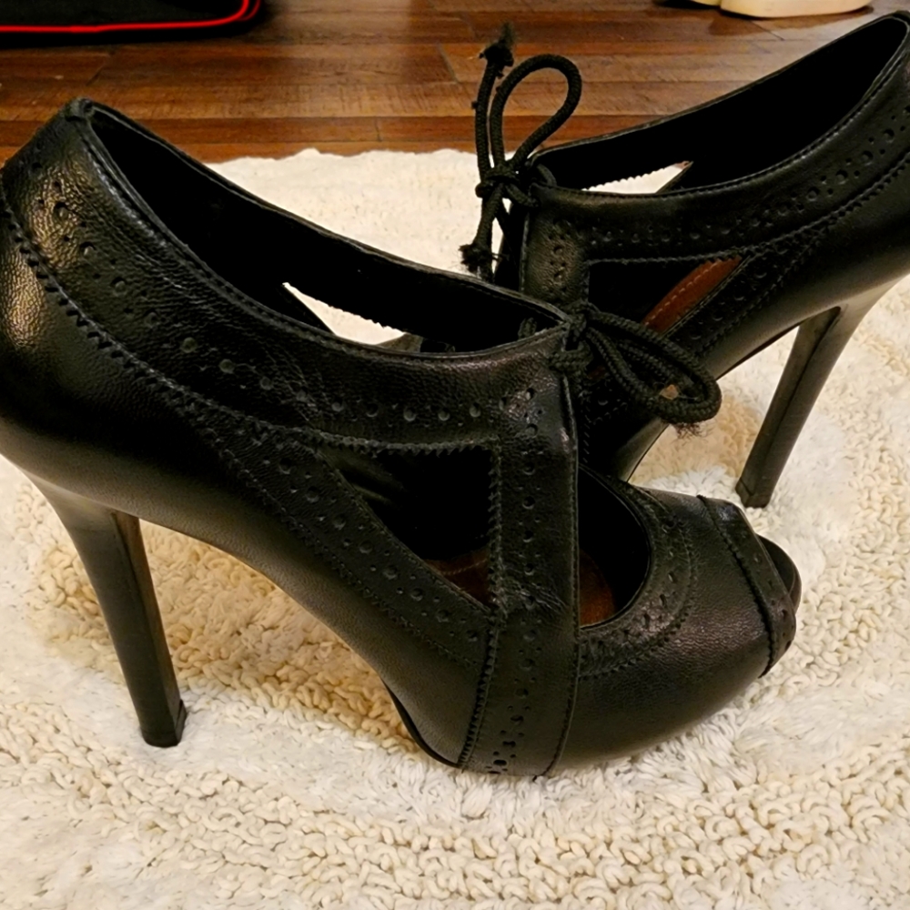 Gianni Bini Heels